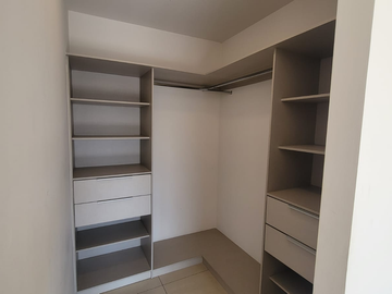 INCREIBLE DEPARTAMENTO ZONA UNIVERSIDAD UP Y PLAZA GALERIAS