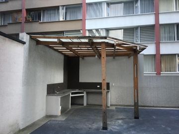 VENDO SUITE AMOBLADA, PISO 1 SECTOR MALL CCI.