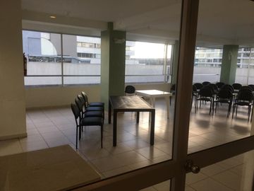 VENDO SUITE AMOBLADA, PISO 1 SECTOR MALL CCI.