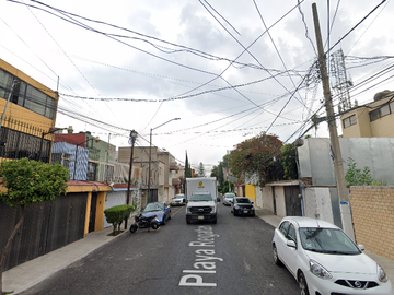 Excelente propiedad para inversión. Iztacalco