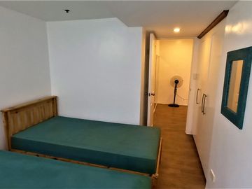 FOR SALE: Fully furnished 2BR CONDO AT ELIZABETH PLACE CONDOMINIUM Makati
