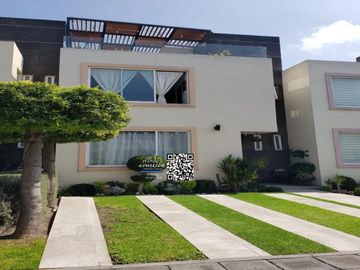 Casa en remate en fraccionamiento en San Pedro Totoltepec Toluca Estado de Mexico