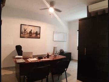 Casa en Cumbres Elite Sector Villas con Alberca