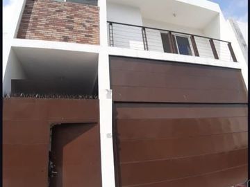 Casa en Cumbres Elite Sector Villas con Alberca