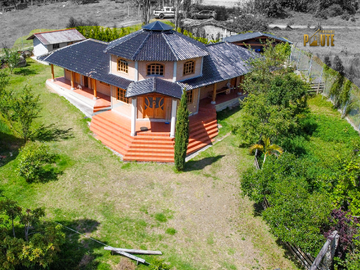 Se vende quinta rustica en el canton Paute