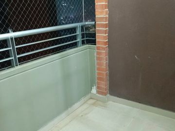 VENTA DE APARTAMENTO HACIENDA NIQUIA CON PARQUEADERO Y CUARTO UTIL