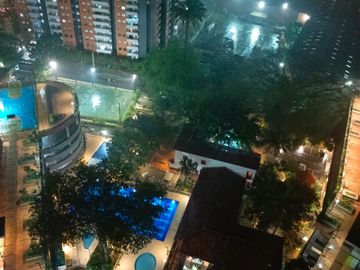 VENTA DE APARTAMENTO HACIENDA NIQUIA CON PARQUEADERO Y CUARTO UTIL