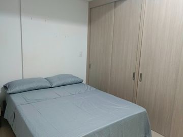 VENTA DE APARTAMENTO HACIENDA NIQUIA CON PARQUEADERO Y CUARTO UTIL