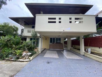 Single house for sale Muang Thong Village 2/3 Soi Phatthanakan 53