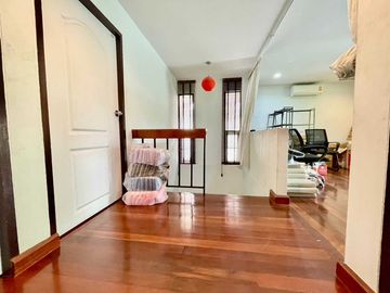 Single house for sale Muang Thong Village 2/3 Soi Phatthanakan 53