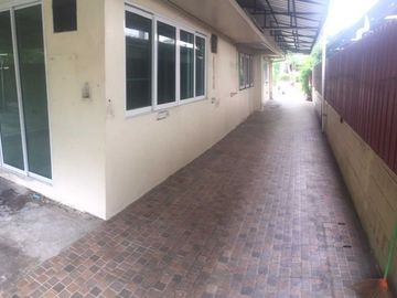 Single house for sale Muang Thong Village 2/3 Soi Phatthanakan 53
