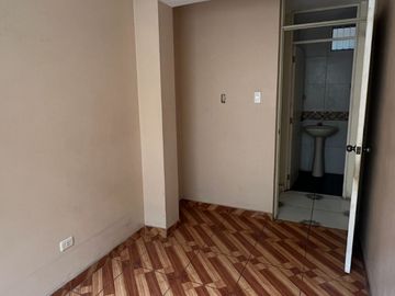 VENDO 5 DEPARTAMENTOS EN EDIFICIO UBICADO EN URB. LAS GARDENIAS DE PRO - LOS OLIVOS