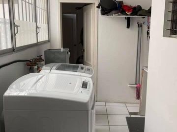Vendo Amplio y Comodo Departamento en Urdesa Norte