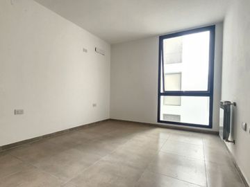 VENTA  OPORTUNIDAD HERMOSO DEPARTAMENTO CENTRICO