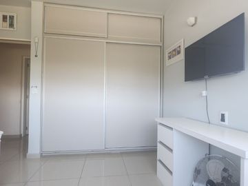 VENTA HERMOSA CASA , LOMAS DEL REY- OPORTUNIDAD