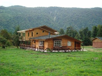 VENDO 99,88 HECT. RÍO RISOPATRON, CARRETERA AUSTRAL NORTE, COMUNA DE CISNES, REGION DE  AYSEN