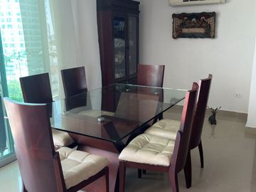 VENDO APARTAMENTO EN MANGA 3 HB - 123 MTS2 - ALCOBA Y BAÑO DE SERVICIO