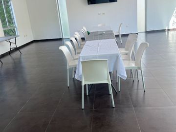 VENDO APARTAMENTO EN MANGA 3 HB - 123 MTS2 - ALCOBA Y BAÑO DE SERVICIO