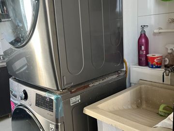 VENDO APARTAMENTO EN MANGA 3 HB - 123 MTS2 - ALCOBA Y BAÑO DE SERVICIO