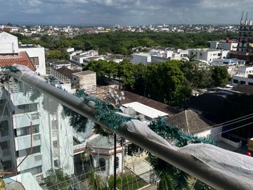 VENDO APARTAMENTO EN MANGA 3 HB - 123 MTS2 - ALCOBA Y BAÑO DE SERVICIO