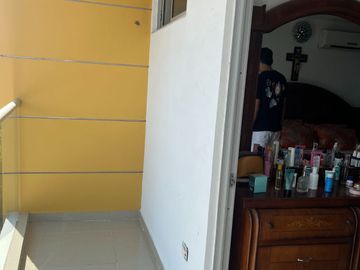VENDO APARTAMENTO EN MANGA 3 HB - 123 MTS2 - ALCOBA Y BAÑO DE SERVICIO