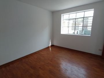 Venta de Depaprtamento en Ate limite con La Molina