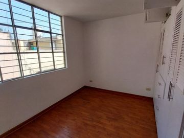 Venta de Depaprtamento en Ate limite con La Molina