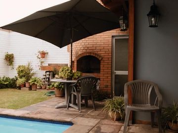 🔸🎉 Hermosa casa en zona residencial tranquila y segura!!