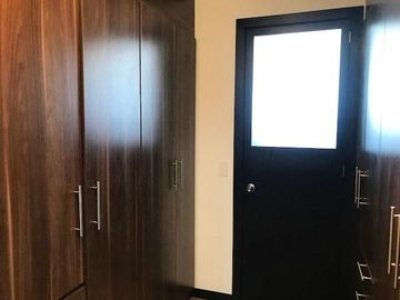 Venta Casa independiente en el Sector de San Pedro de Nayon