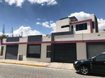 Venta Casa independiente en el Sector de San Pedro de Nayon