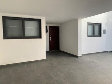 Excelente oportunidad!!! En la zona norte de León!!! a sólo 3 cuadras de Plaza Mayor!!
