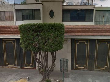 CASA EN REMATE EN NAUCALPAN MEXICO