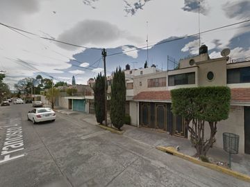 CASA EN REMATE EN NAUCALPAN MEXICO