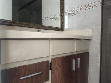 47483 Apartamento en Venta en La Aguacatala, Poblado, Medellin