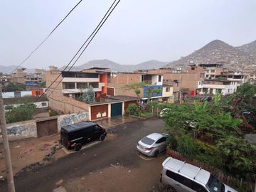 VENTA DE CASA EN VILLA MARIA DEL TRIUNFO (HOSPITAL SOLIDARIDAD SISOL)