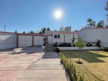 Casa en Venta, Bosques del Lago, Cuautitlan Izacalli. Estado de México
