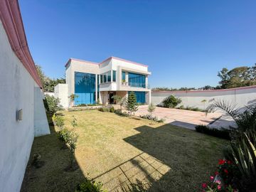 Casa en Venta, Bosques del Lago, Cuautitlan Izacalli. Estado de México