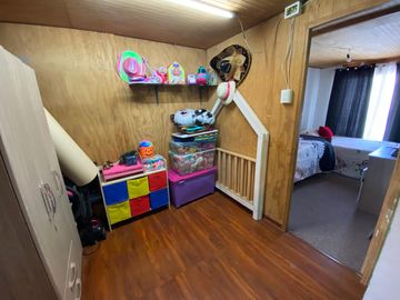 Casa Ampliada y Regularizada en Villa Chalets De Lo Infante de Maipú.