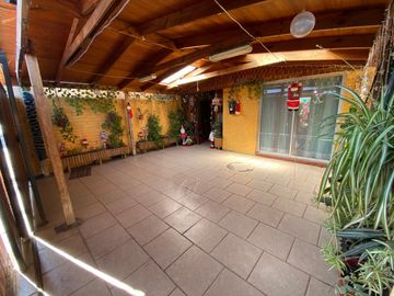 Casa Ampliada y Regularizada en Villa Chalets De Lo Infante de Maipú.