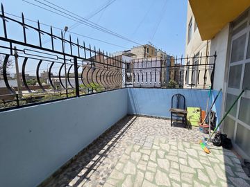 DEPARTAMENTO 2DO PISO EN VENTA 76 M2 URB. ALEJANDRO ALVAREZ - ATE
