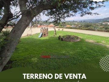 Venta de Terreno de Ensueño en Cumbayá - Santa Inés.