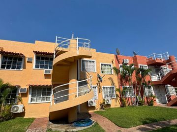 EN VENTA DEPARTAMENTO CON ROOFGARDEN EN ACAPULCO DIAMANTE FRACCIONAMIENTO LAS GAVIOTAS ALBERCA COMUN