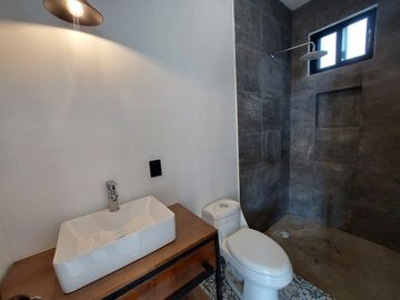 (CRO) CASA NUEVA EN LOMAS DE CORTES $4,400,000