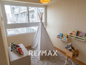 Venta De Departamento De Estreno Con Balcon En Santa Catalina,La Victoria