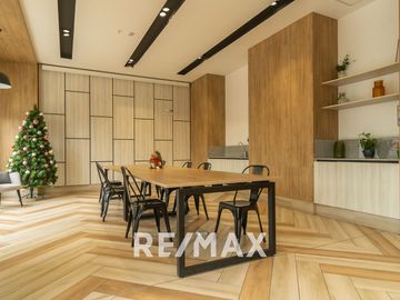 Venta De Departamento De Estreno Con Balcon En Santa Catalina,La Victoria