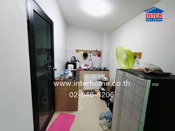 2-storey townhouse, 20.9 sq.w., D Plus Village, Wan Dee Village, Soi Wat Khlong Kru - Sri Muang Soi 18, Rama 2 Road, Setthakit Road 1, Mueang Samut Sa