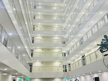 For Sale: 1BR Unit at The Veranda East Tower,  Arca South  Taguig, P19M
