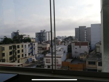 VENDO DEPARTAMENTO 3 DORMITORIOS – AV. PRINCIPAL -  SURQUILLO