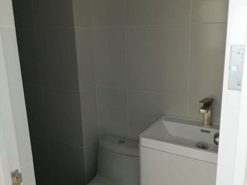 VENDO DEPARTAMENTO 3 DORMITORIOS – AV. PRINCIPAL -  SURQUILLO