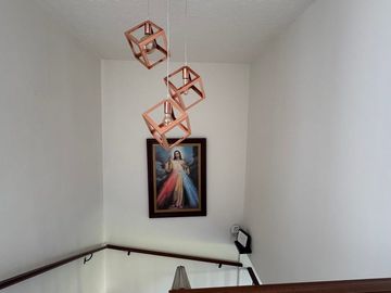 SE VENDE CASA EN ANTIGUA REAL